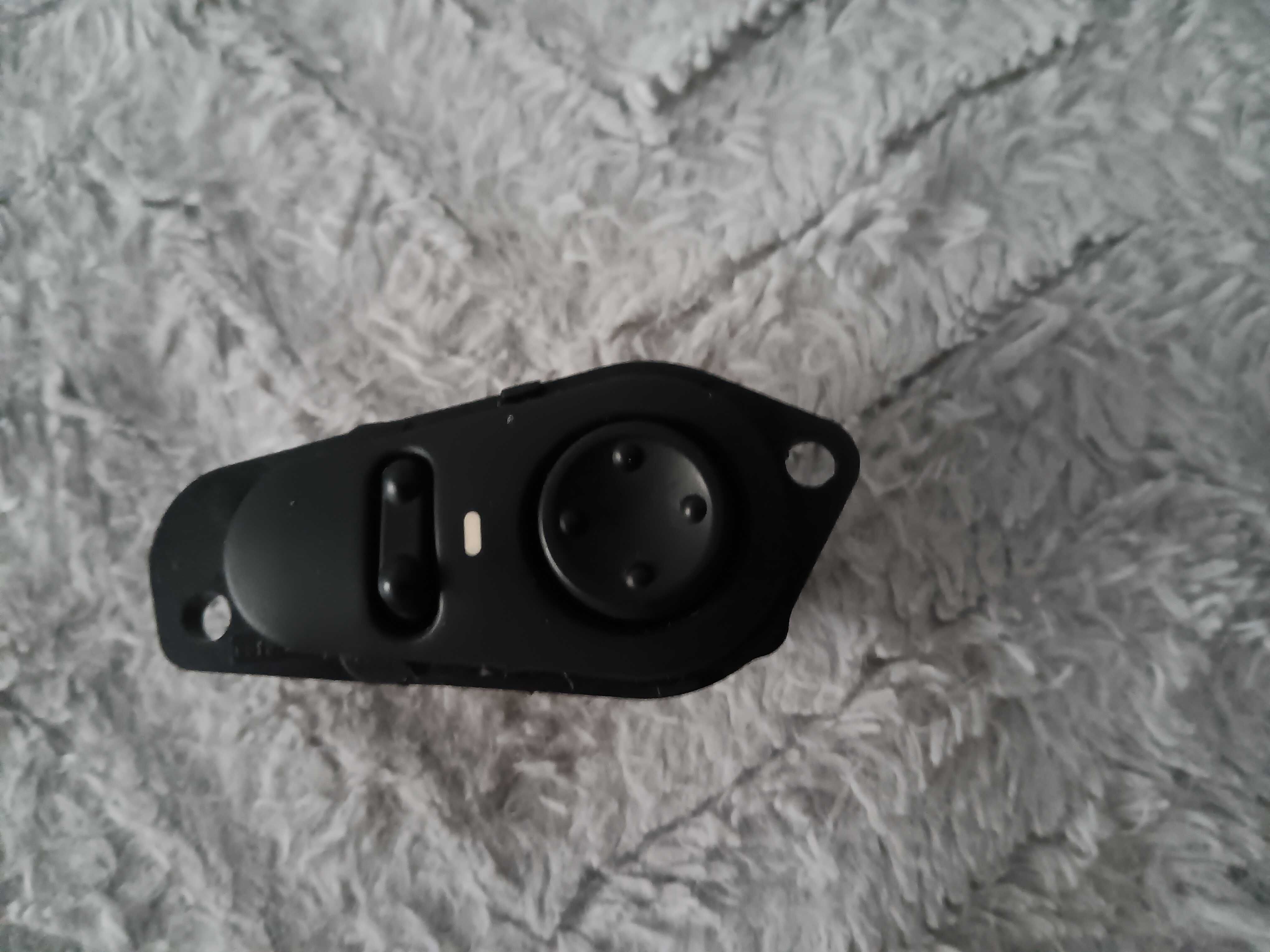 Botoes retrovisores eléctricos citroen saxo