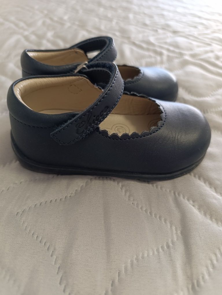 Sapatos Chicco 22