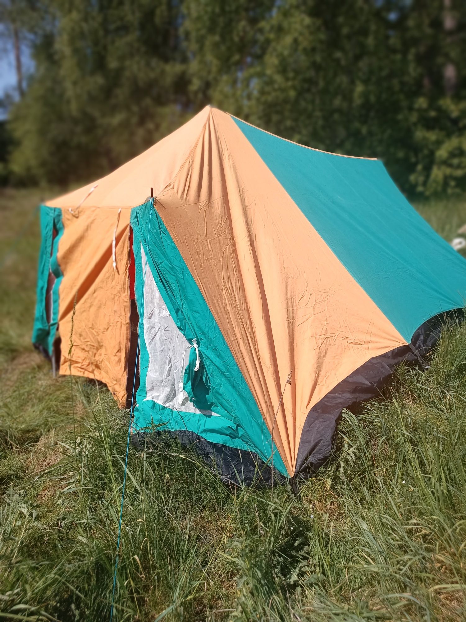 Namiot z przedsionkiem