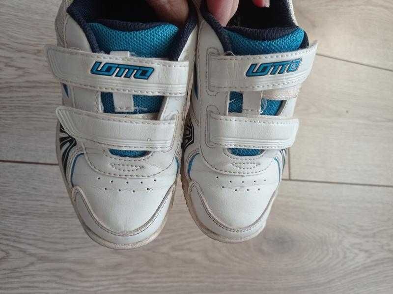 Кросівки для хлопчика Lotto та Umbro  /28 p.