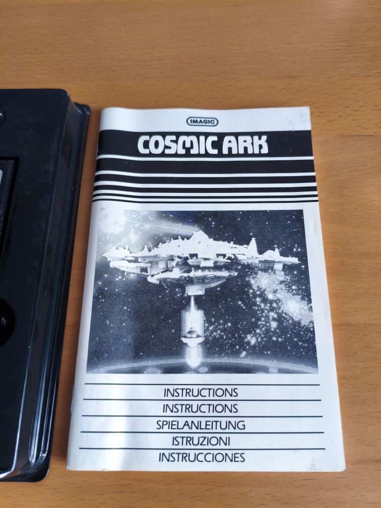Gra New Cosmic Ark na Atari 2600 z 1982r.