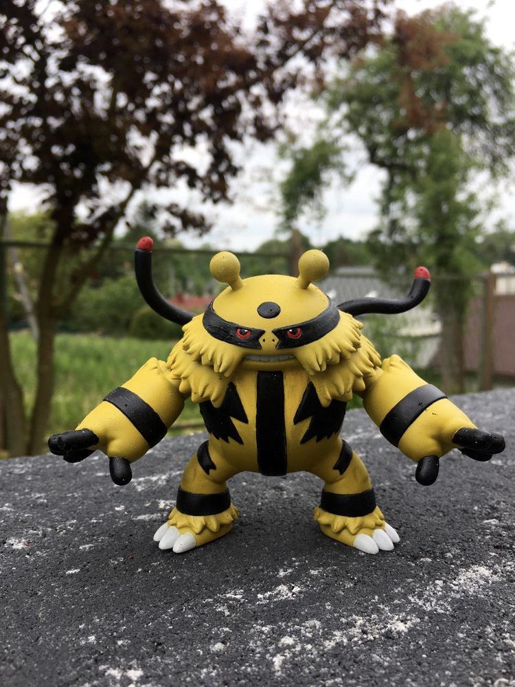 Kolekcjonerska figurka/figurki POKEMON-„ELECTIVIRE”