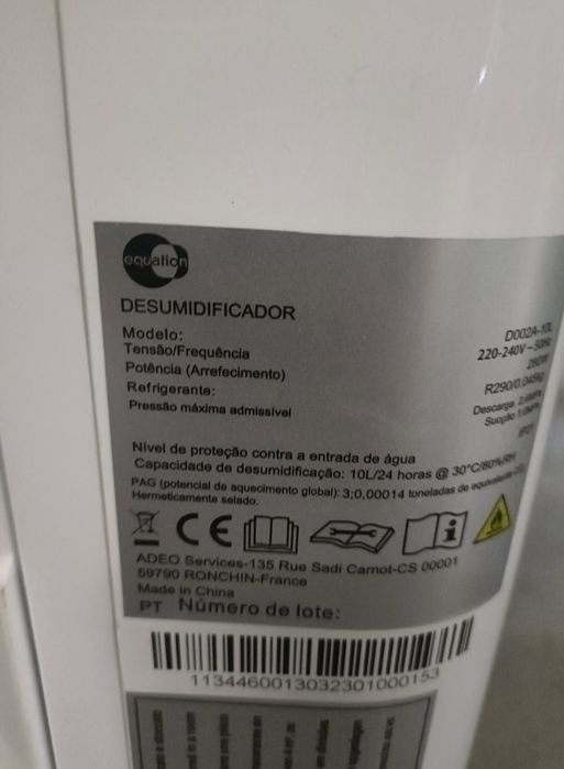 Desumidificador de ambiente umido