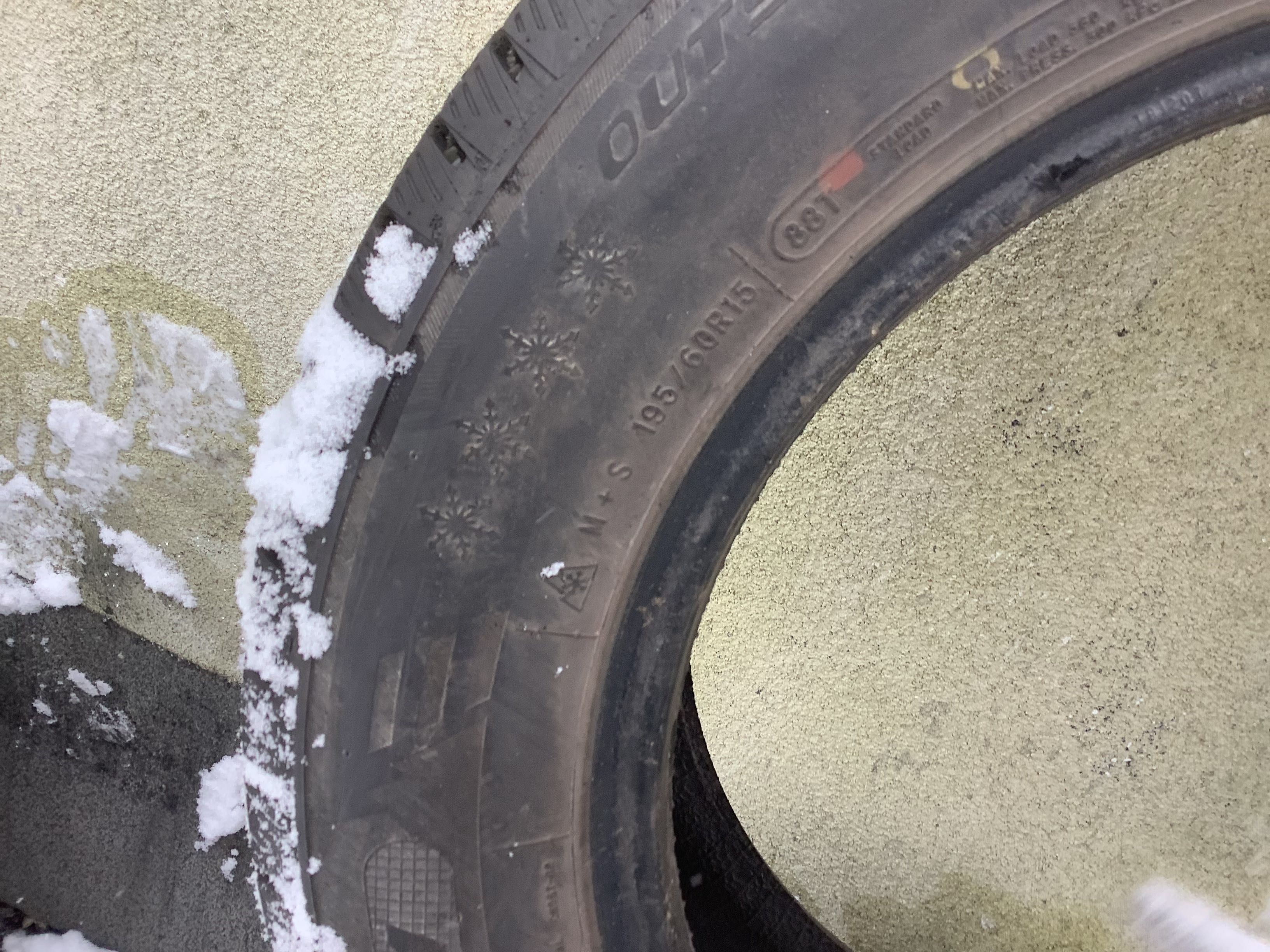 CHENGSHAN 195/60r15  2szt opony zima zimowe 6.8mm 2017r