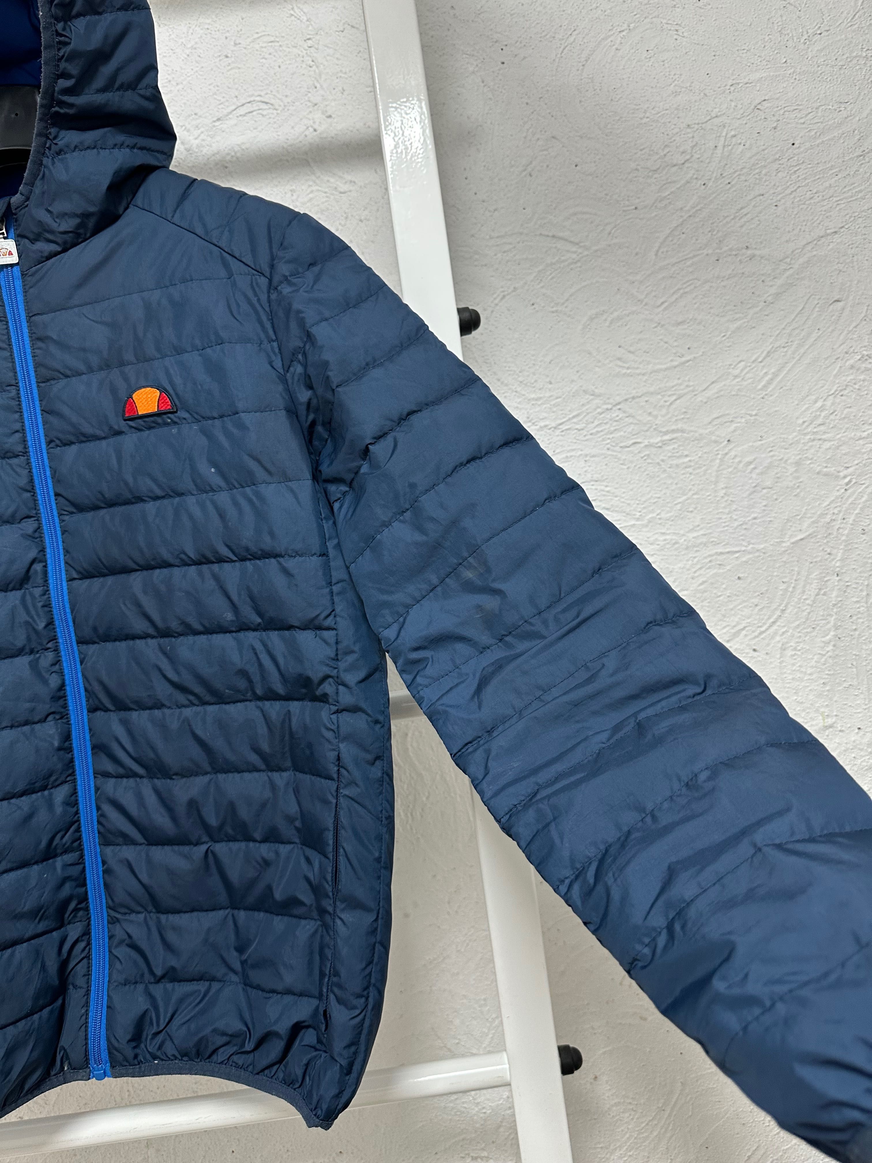 Пуховик ellesse S размер
