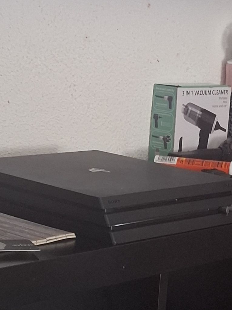 PlayStation 4 pro 2 comandos