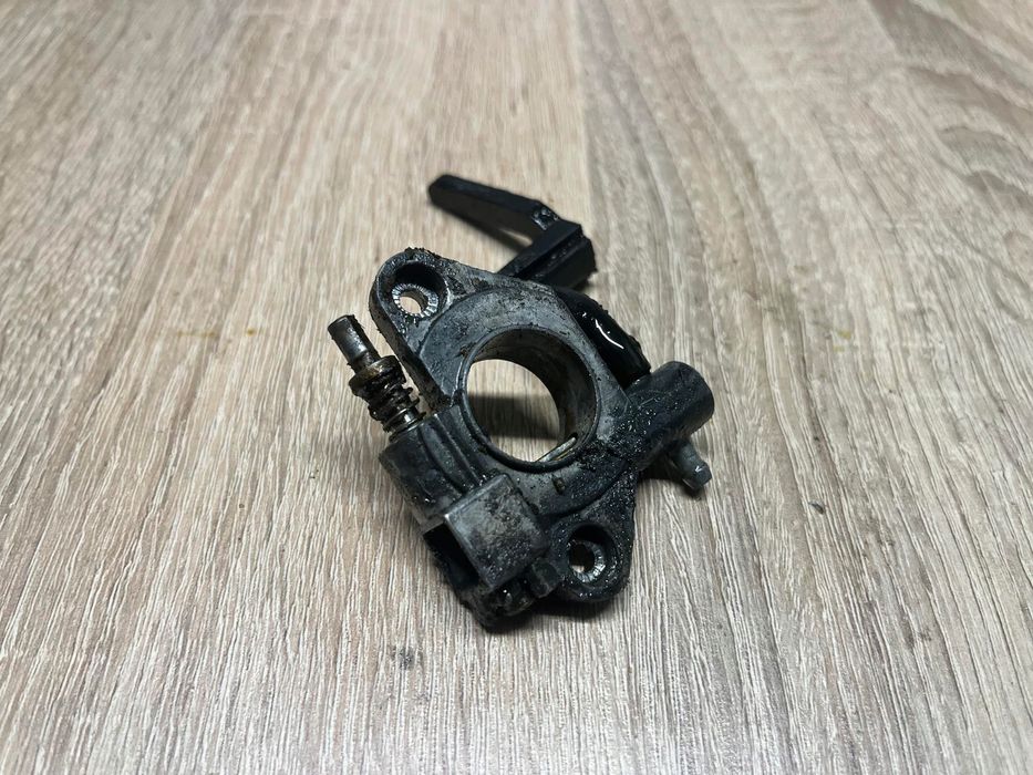 Dolmar Ps-3410 Pompa Pompka Oleju Olejowa