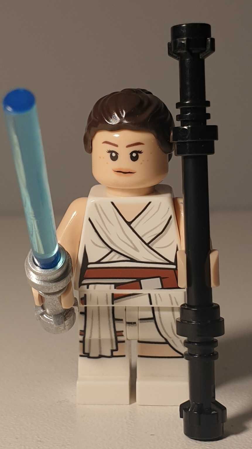 Lego star wars minifigurka rey+jej kij gratis