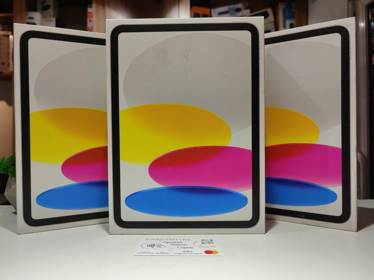 Apple iPad 10 10.9" 64GB Wi-Fi Silver Yellow Blue Pink