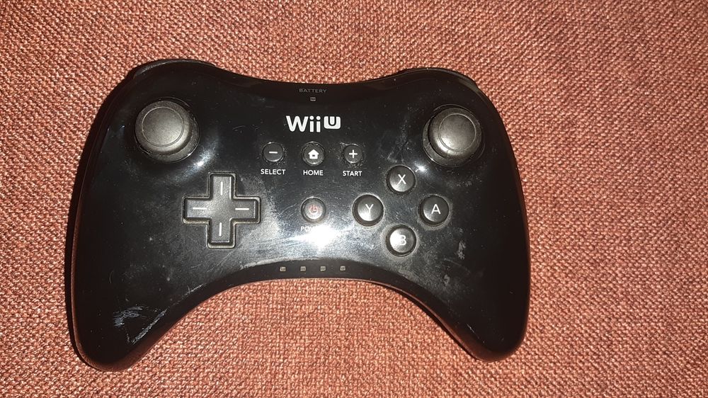 Gamepad Wii U z Japonii