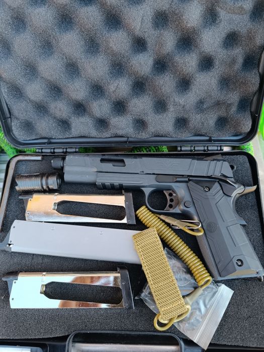 Airsoft Gbb 1911 Redwings - Rossi