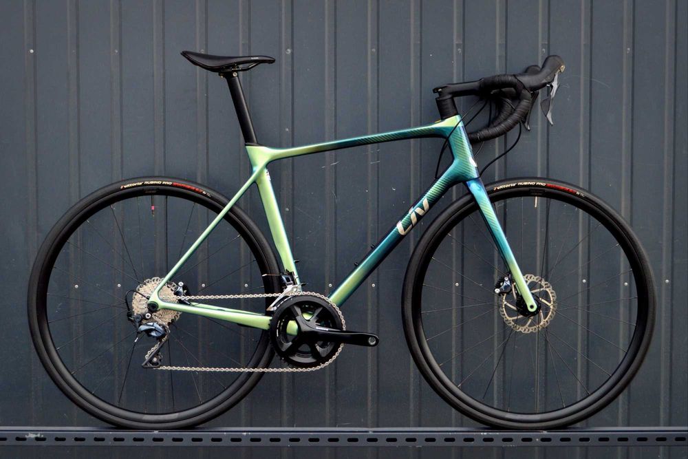 Damski LIV LANGMA ADVANCED 1 PRO Ultegra DISC Carbon faktura gwarancja