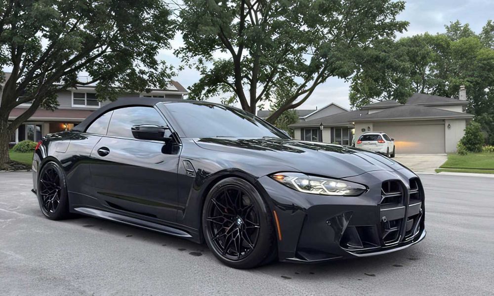 BMW M4      2022