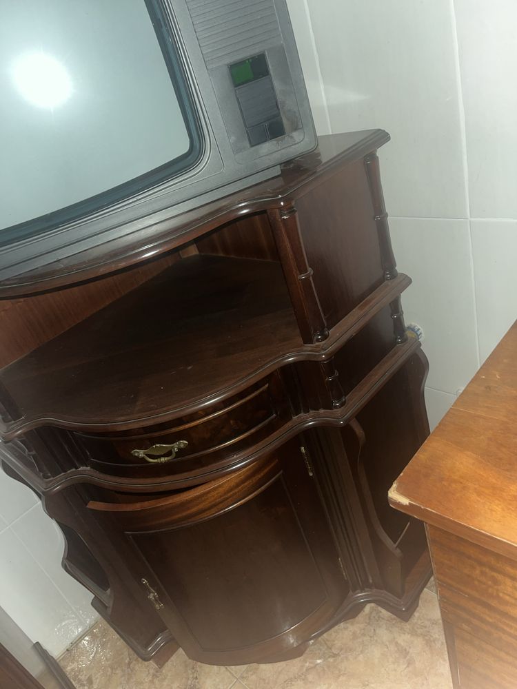 comoda antiga tv