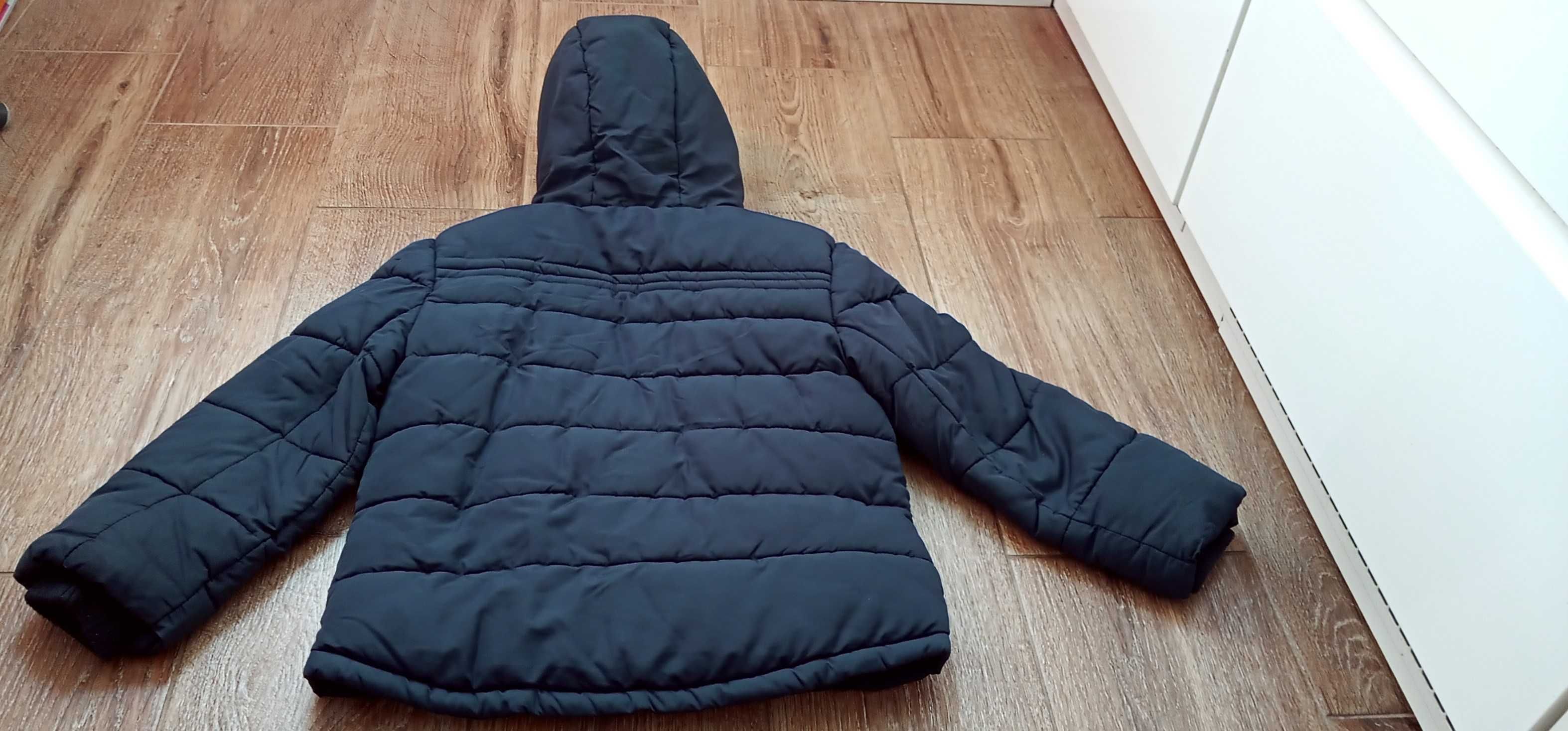 Kurtka zimowa dla chłopca granatowa 122/128 Marks & Spencer