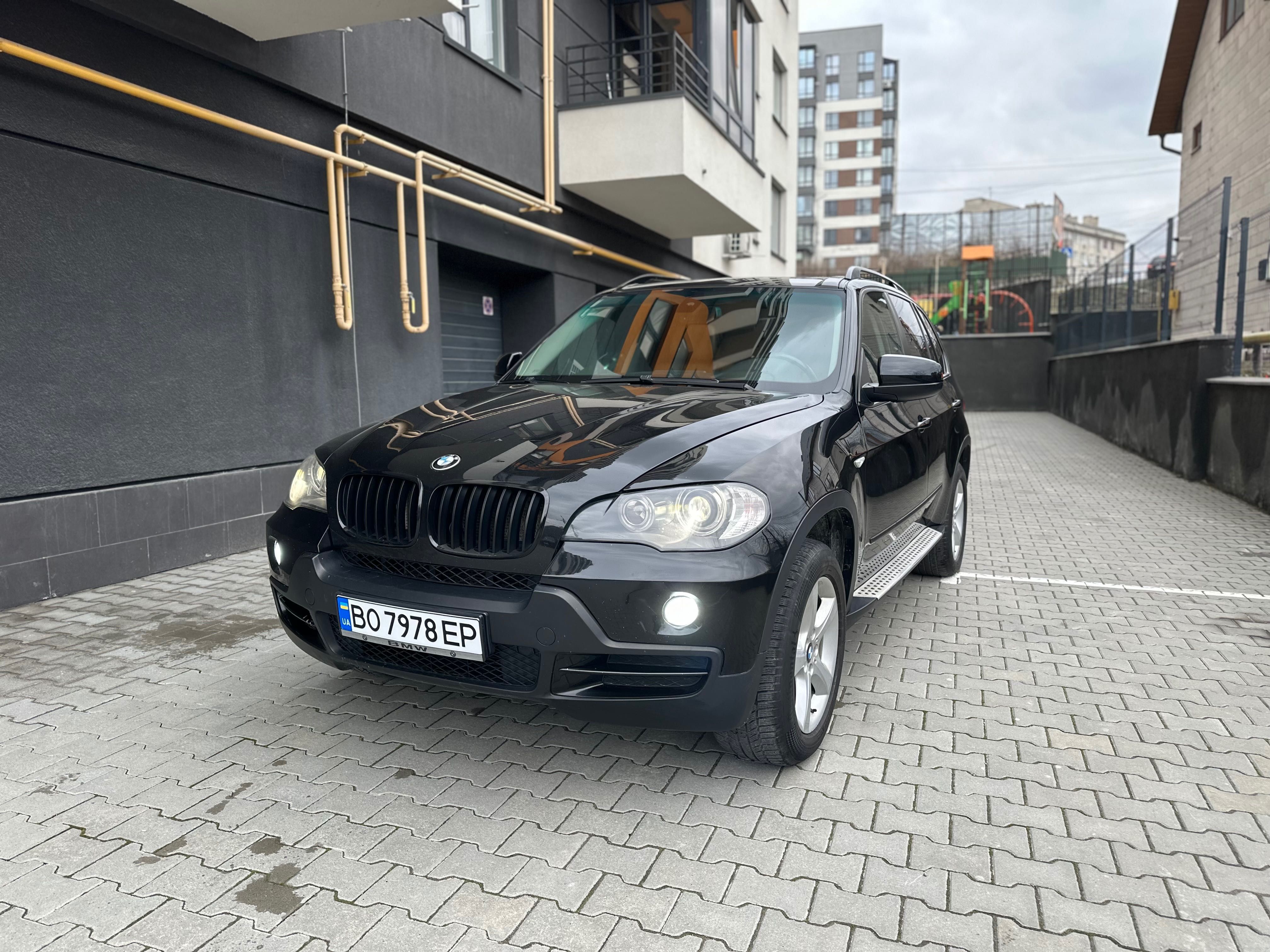 Продам BMW X-5 супер стан