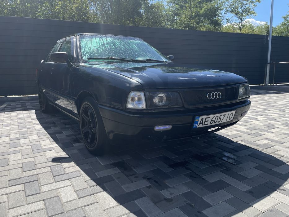 Продам Ауді 80 b4
