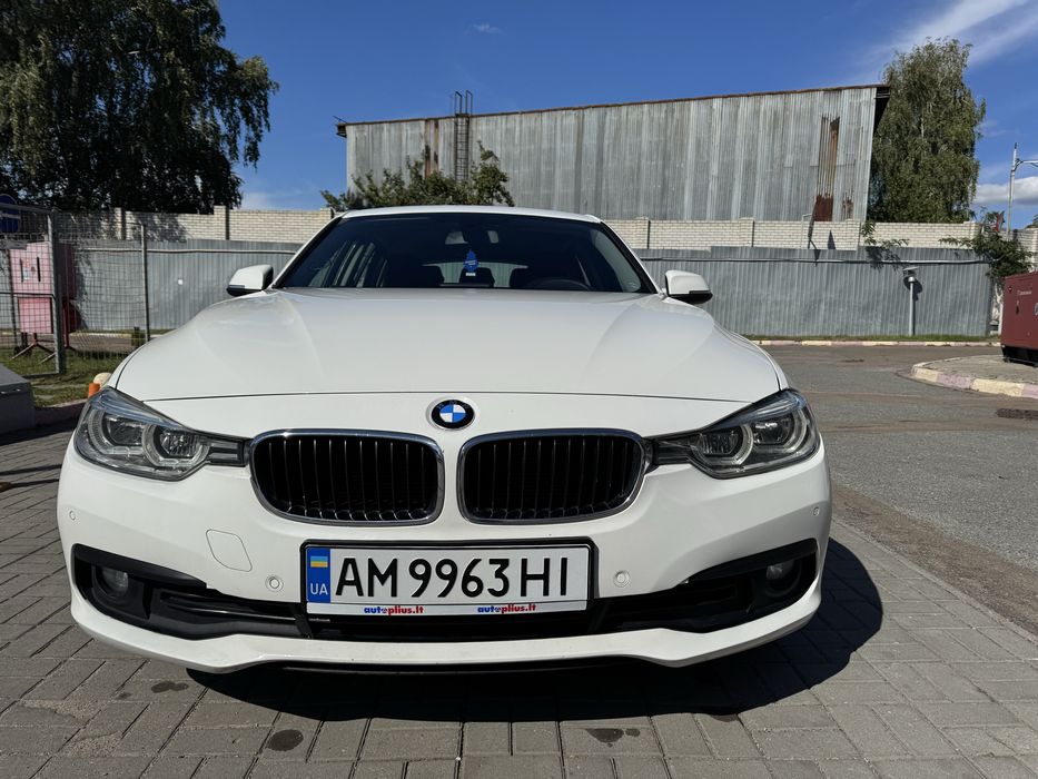 Срочно продаю BMW 320 D