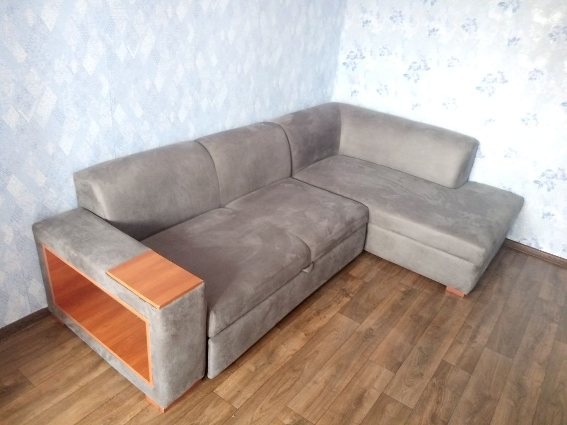 Перетяжка ремонт м'ягких меблів дивана крісла кух.уголка стульця