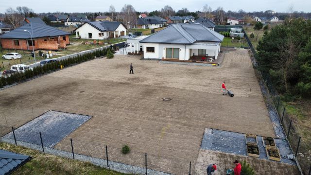 Trawnik zakładanie trawników nawodnienie