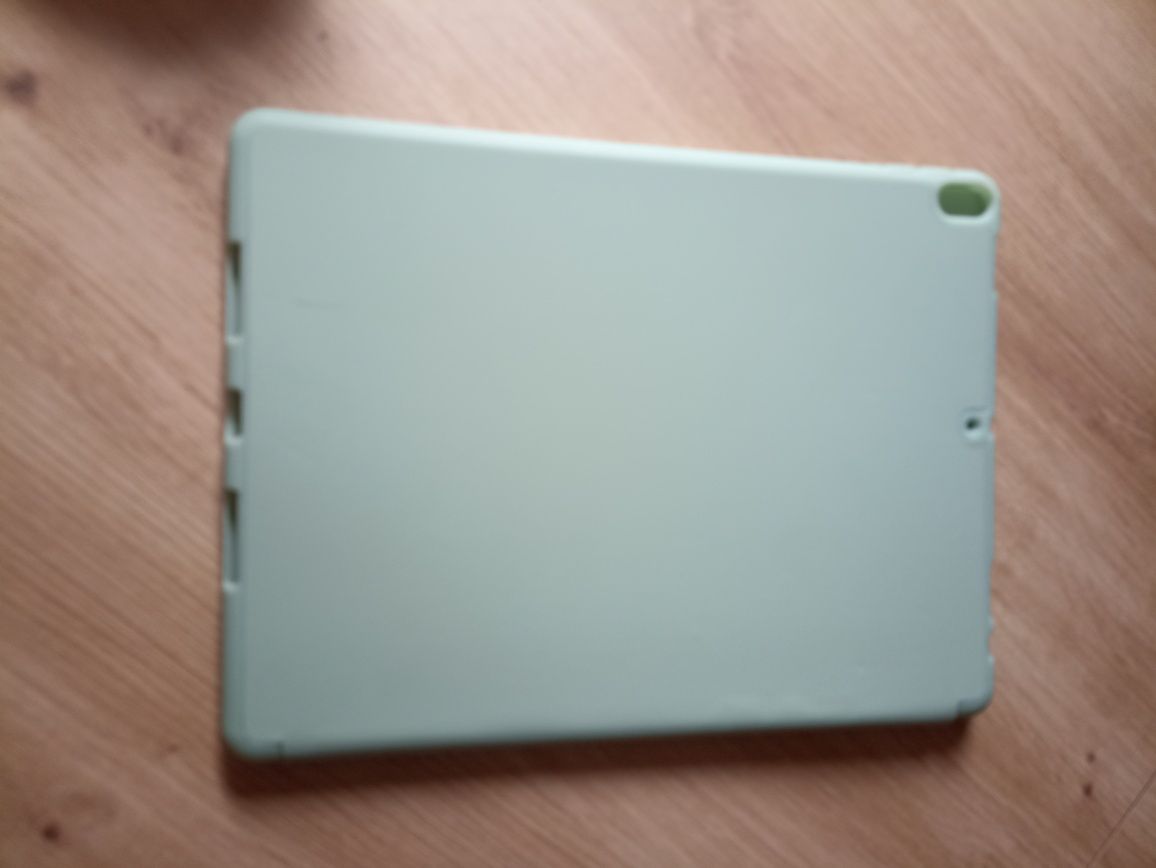 Etui do iPad 10.5