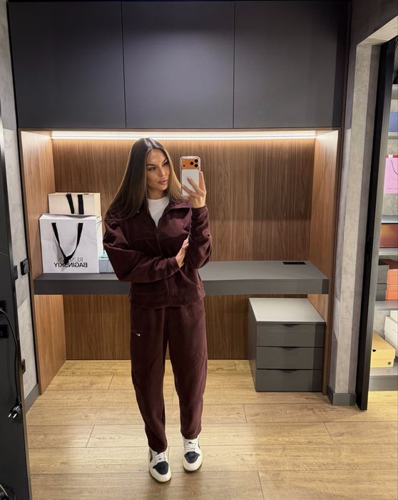 Жіночий спортивний костюм Nike therma Ace marymax 044garden jordan