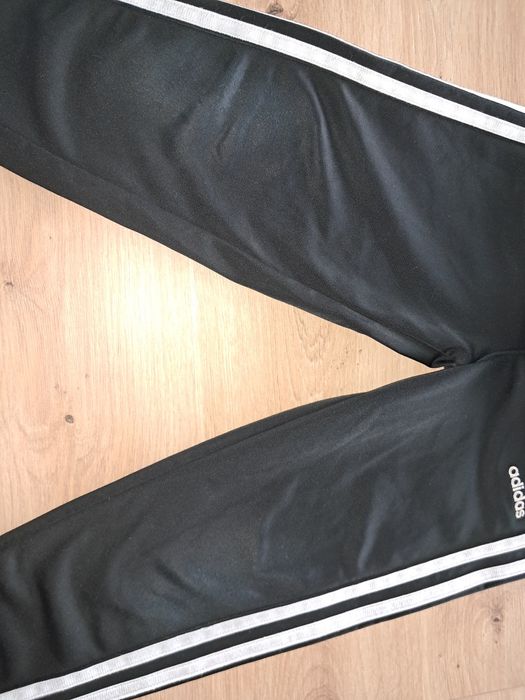 Spodnie dresowe chłopięce adidas rozmiar 116