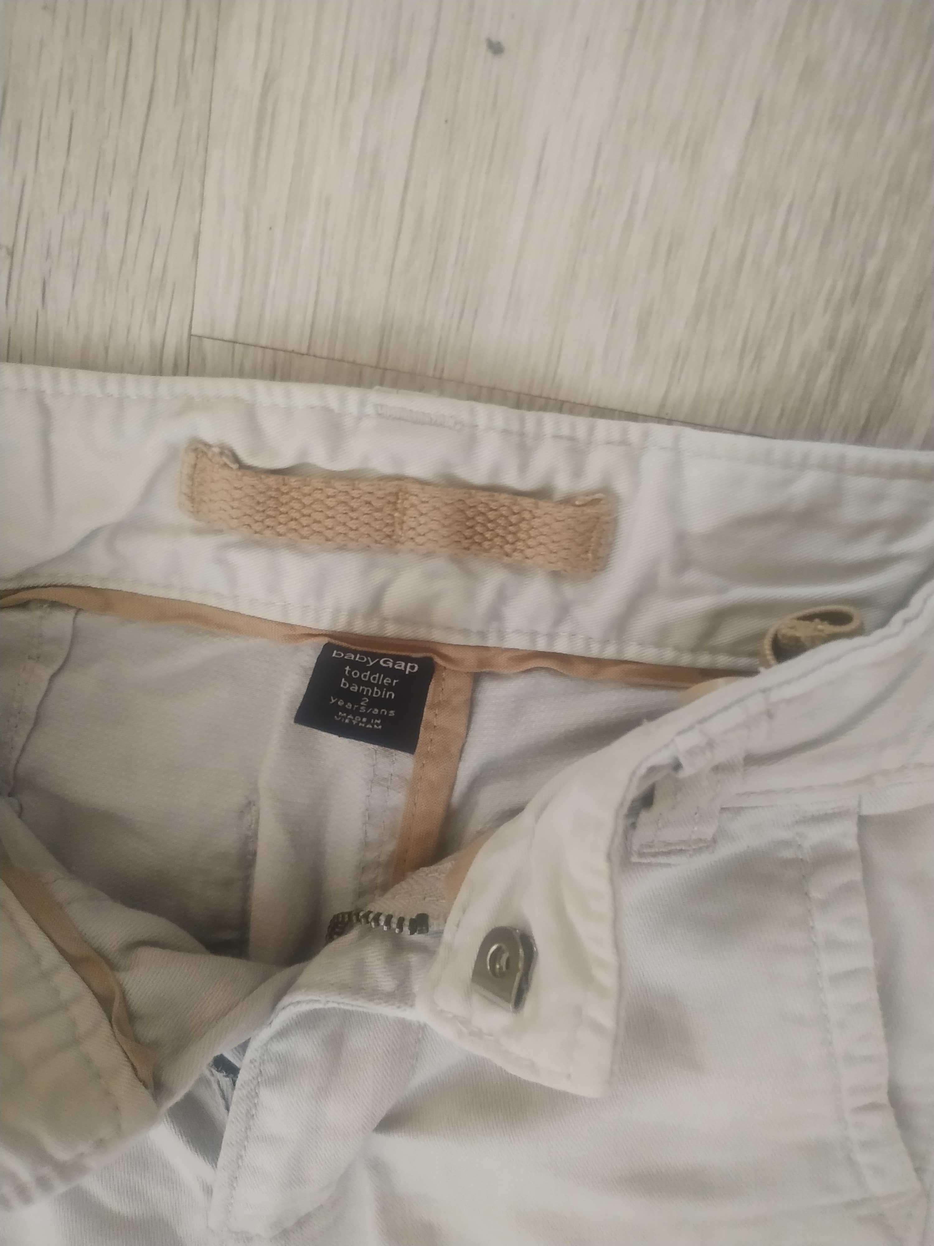 Spodnie bawełniane chłopięce babyGap kieszonki 86 92