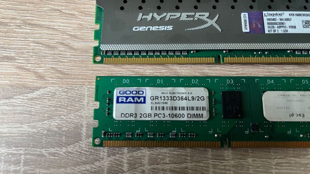 Pamięci DDR3 i DDR2