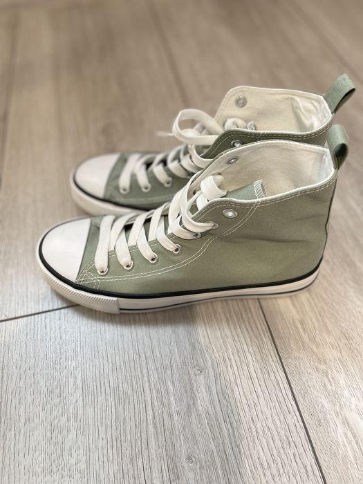 Високі кеди хакі 38 розмір