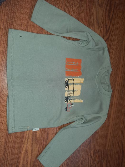 Sweterki chłopięce 110 z polarem/wełną