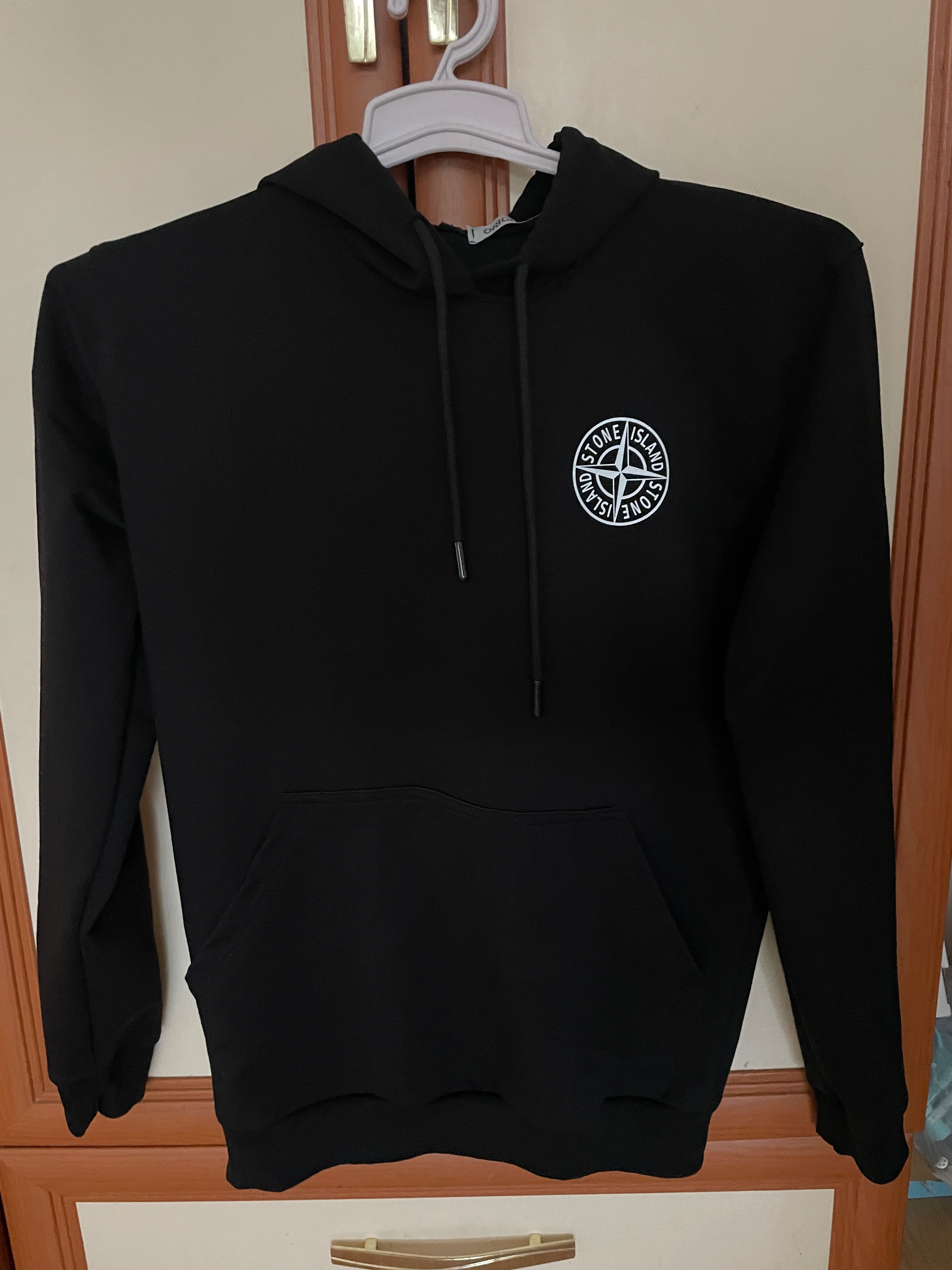 Черная толстовка stone island  на подростка