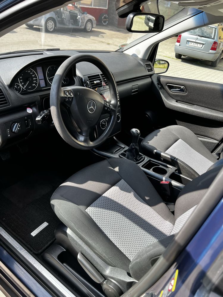 Mercedes A-klass A150 свіжо пригнаний з Німеччини.