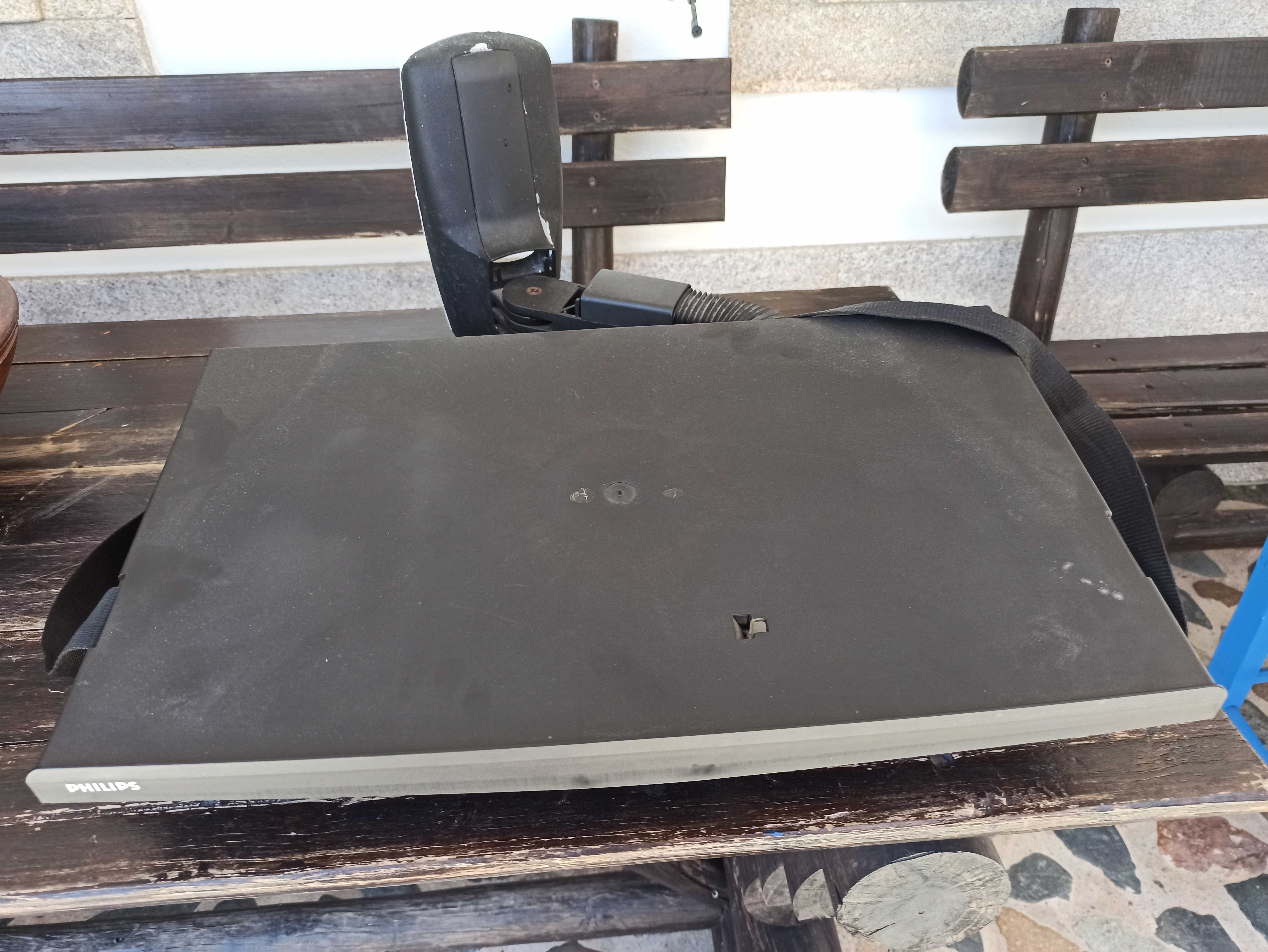 Suporte de televisão marca Philips