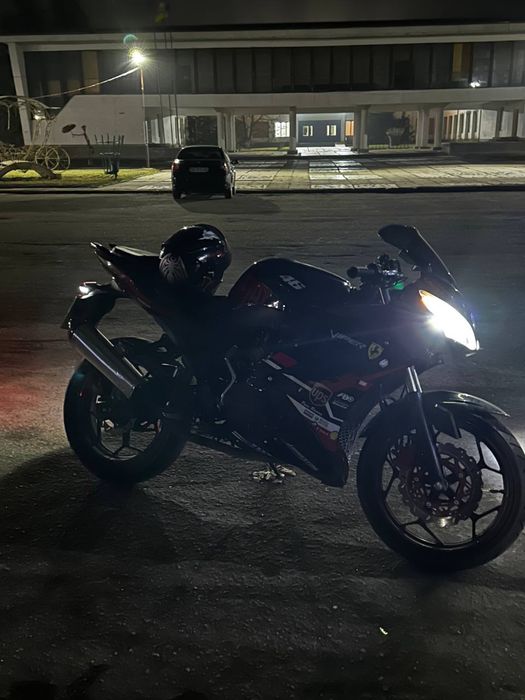 Мотоцикл б/у в гарному стані