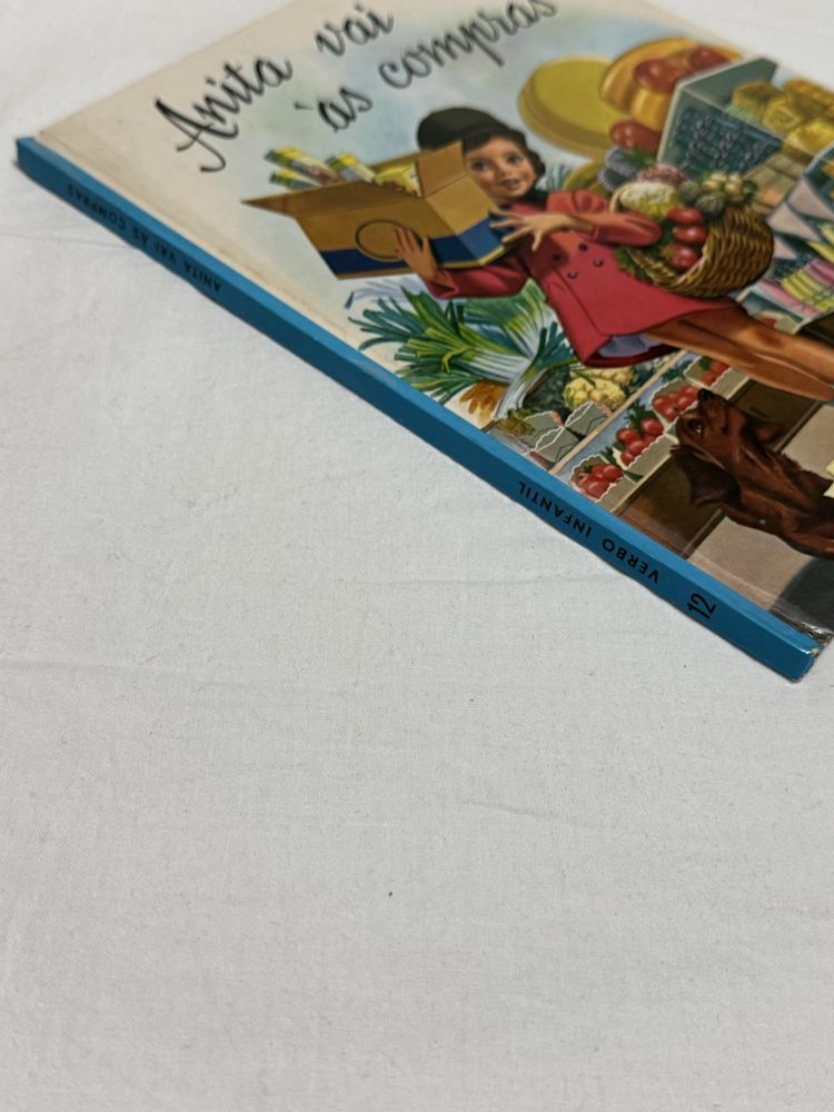 Anita vai às compras   (nº 12)