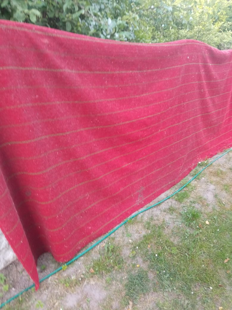 Продам палас 3 на 4