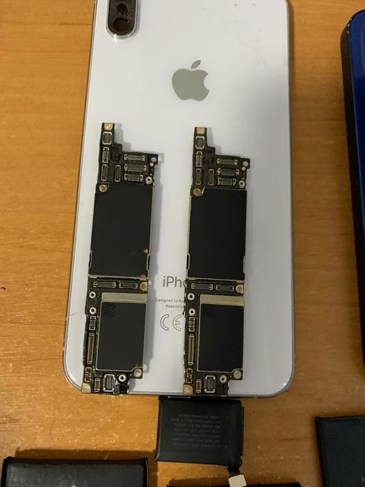 Лот apple акб, плати, airoods, apple watche