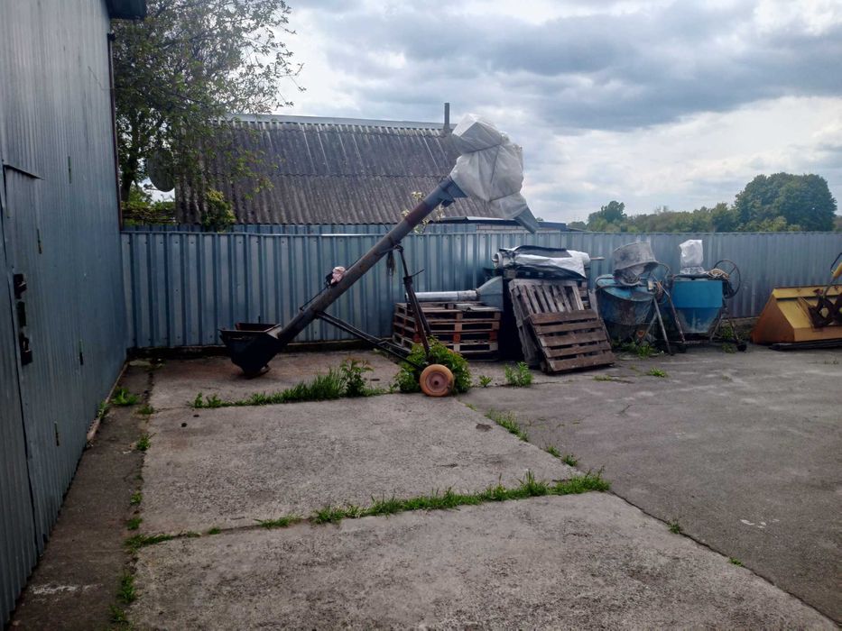 Шнековий погрузчик