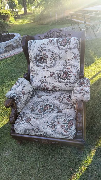 Stylowy komplet wypoczynkowy 3+1+1