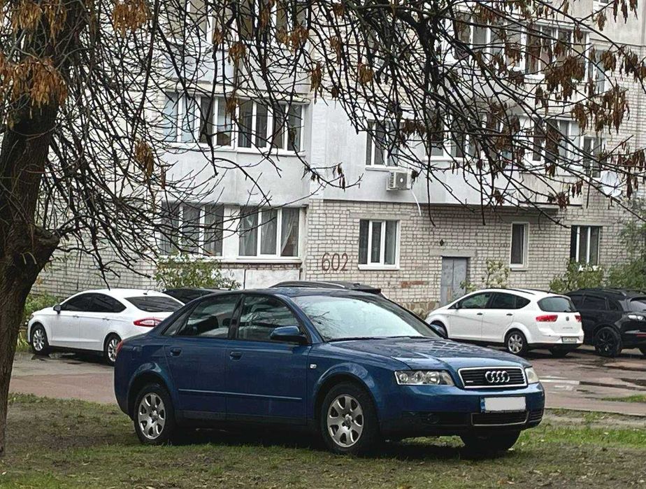 AUDI A4B6 (седан) 2001 рік 2.0