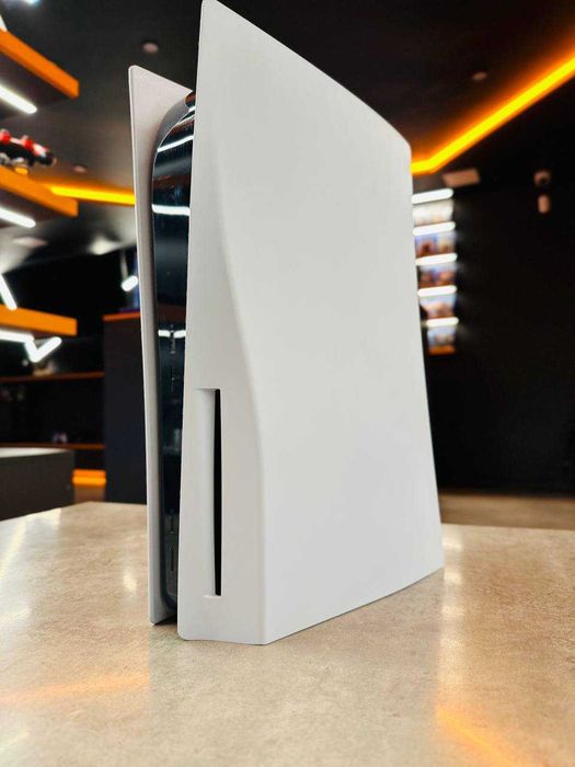 Sony PlayStation 5 Blu-ray 825gb + гра Spider-Man в подарунок!