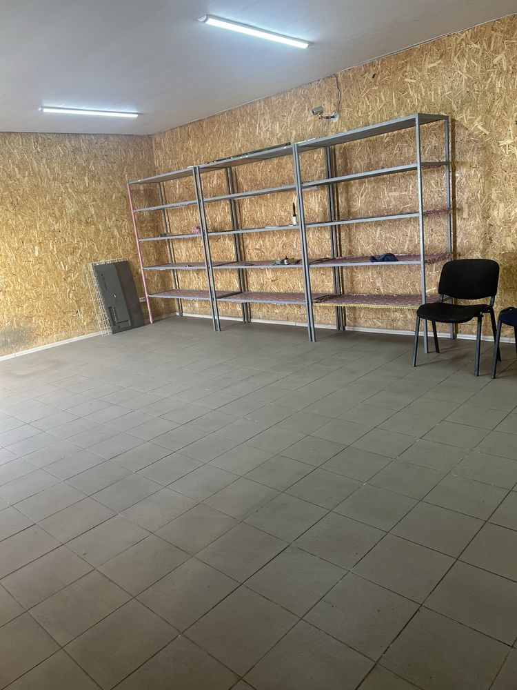 Сдам в аренду помещение в Мерефе, 42м .