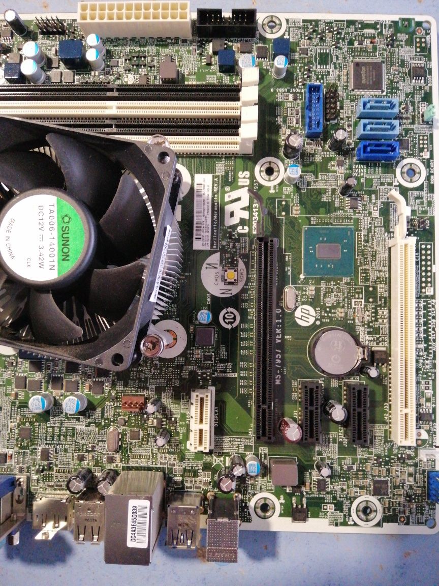 Материнська плата HP MS-7957 ver1.0 з охолодженням DDR 4