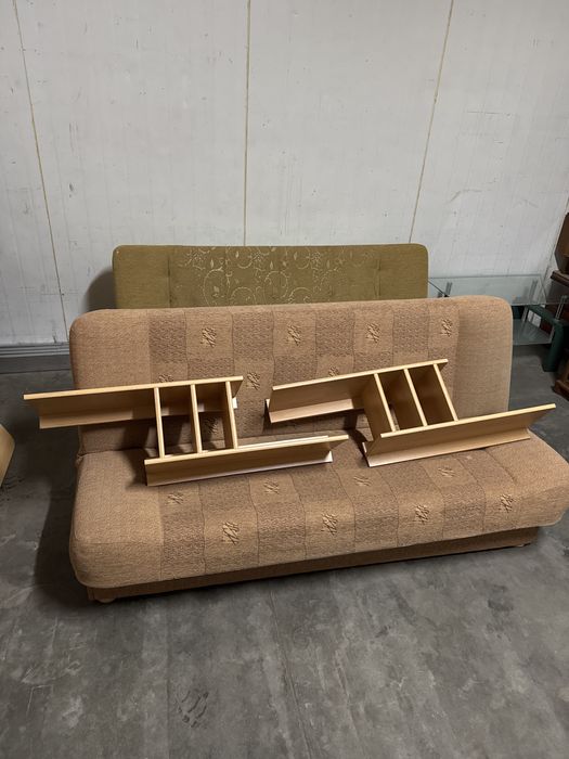 Półki / szafki wiszące