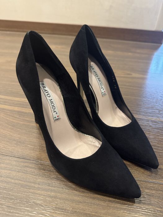 Святкові замшеві туфлі