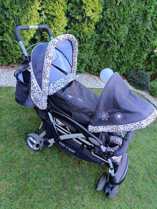 wózek dla rodzeństwa rok po roku , Duo Chic 4 Baby