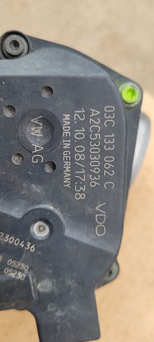 Дросельна заслонка skoda fabia 03c 133 062 c 1.4