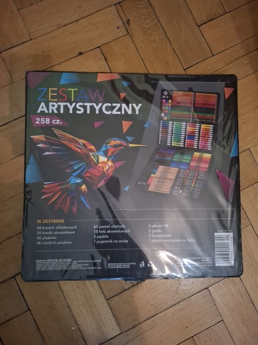 Zestaw artystyczny, kreatywny kredki, pastele, pisaki, farby, ołówki