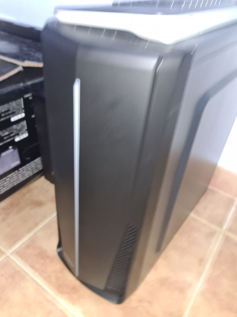Vendo monitor de 24 polegadas